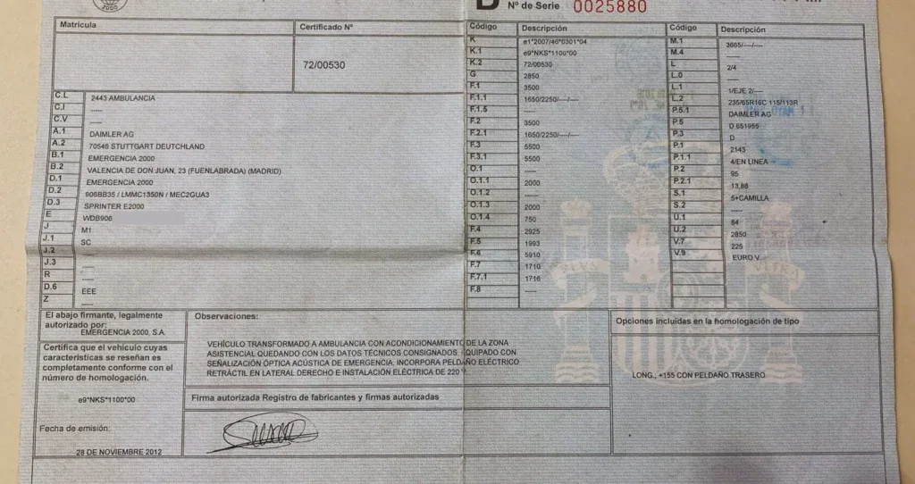 Camper van en proceso de homologación con certificado oficial, listo para viajar y cumplir con normas de tráfico y vehículos adaptados para uso camper en España.