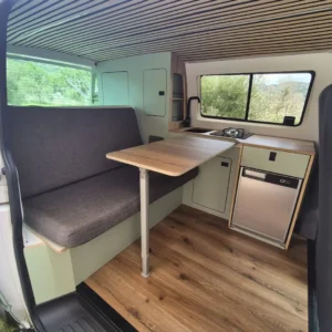 vw transporter camperizada por caracol and friends